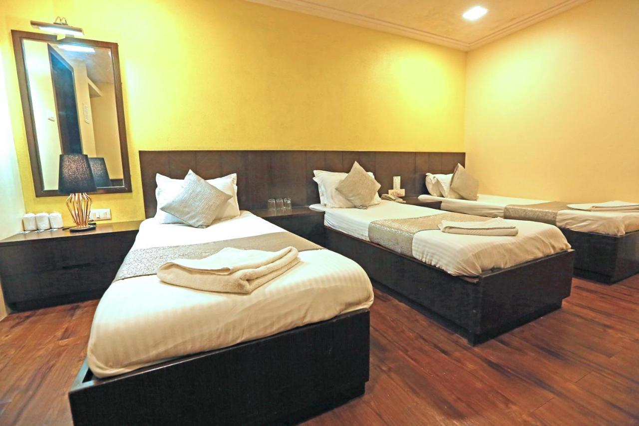 Gulf Hotel Mumbai- The Boutique Hotel Colaba ムンバイ エクステリア 写真
